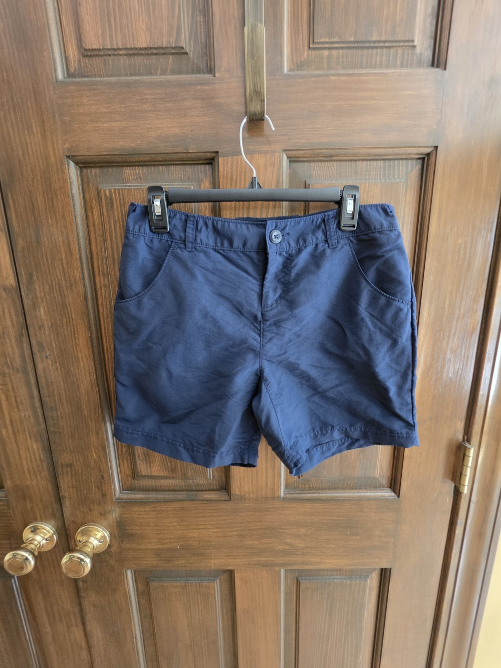 Columbia PFG Sz 6 Women's Navy Blue Flat Front Shorts